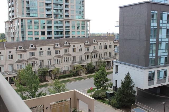 618 - 19 Barberry Pl E, Condo with 1 bedrooms, 2 bathrooms and 1 parking in Toronto ON | Image 12
