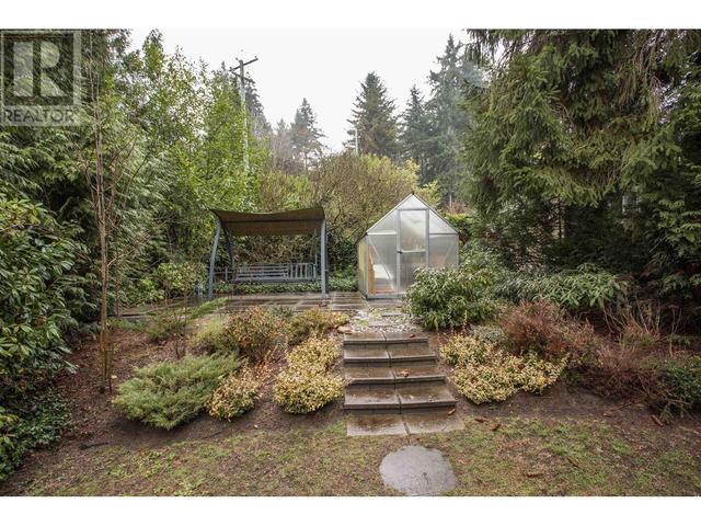 4315 Keith Road, House detached with 4 bedrooms, 2 bathrooms and 5 parking in West Vancouver BC | Image 37