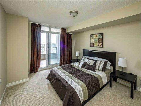 809 - 9017 Leslie St, Condo with 2 bedrooms, 2 bathrooms and 2 parking in Richmond Hill ON | Image 13