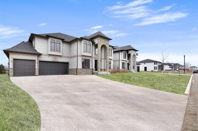 338 Benson Crt, House detached with 5 bedrooms, 4 bathrooms and 9 parking in Amherstburg ON | Image 12
