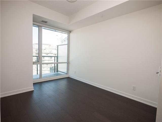 S913 - 120 Bayview Ave, Condo with 1 bedrooms, 1 bathrooms and null parking in Toronto ON | Image 7