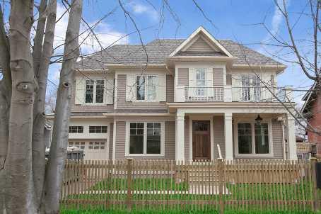 383 Allan St, House detached with 4 bedrooms, 5 bathrooms and 4 parking in Oakville ON | Image 1