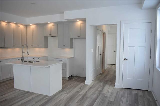 74 Discovery Tr, Townhouse with 2 bedrooms, 3 bathrooms and 2 parking in Vaughan ON | Image 26