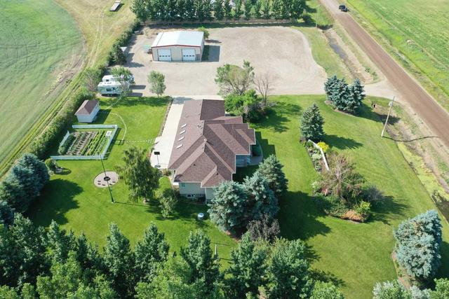 100009 Rng Rd 163, House detached with 4 bedrooms, 3 bathrooms and null parking in Taber MD AB | Image 7