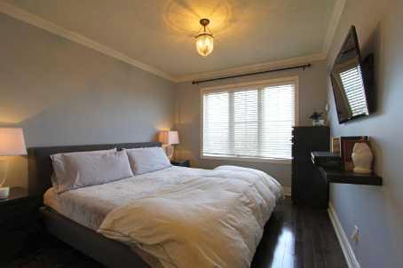 th5 - 3 Rean Dr, Townhouse with 2 bedrooms, 3 bathrooms and 1 parking in Toronto ON | Image 7