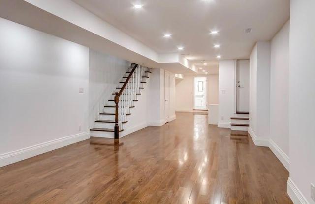 79 Sullivan St, House attached with 4 bedrooms, 5 bathrooms and 2 parking in Toronto ON | Image 18