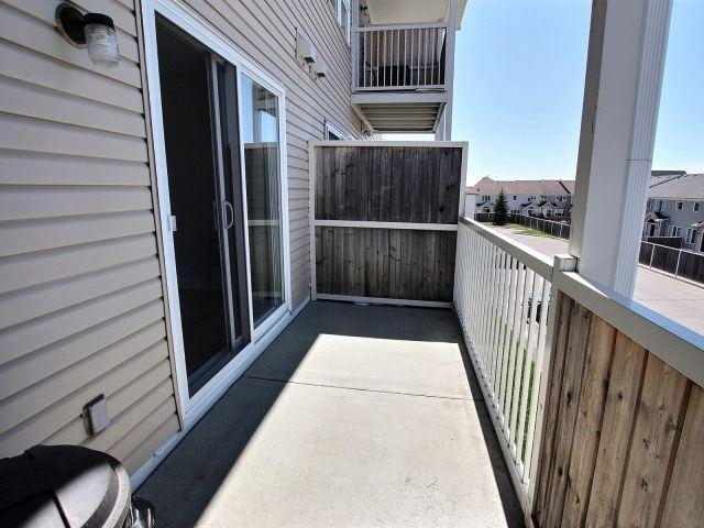 595 Lakeridge Dr, Townhouse with 2 bedrooms, 3 bathrooms and 2 parking in Ottawa ON | Image 20