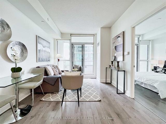 701 - 17 Zorra St, Condo with 1 bedrooms, 1 bathrooms and 0 parking in Toronto ON | Image 23