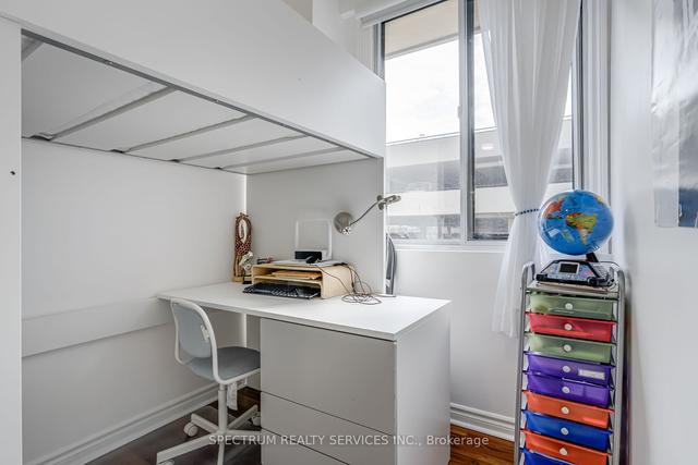 218 - 10 Gateway Blvd, Condo with 2 bedrooms, 2 bathrooms and 1 parking in Toronto ON | Image 24