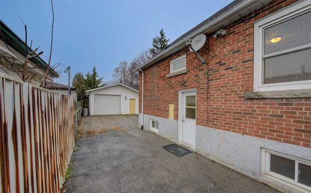156 Erin Ave, House detached with 3 bedrooms, 2 bathrooms and 7.5 parking in Hamilton ON | Image 19
