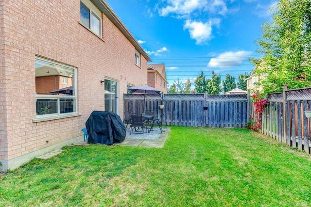 5917 Manzanillo Cres, House semidetached with 3 bedrooms, 3 bathrooms and 1 parking in Mississauga ON | Image 20
