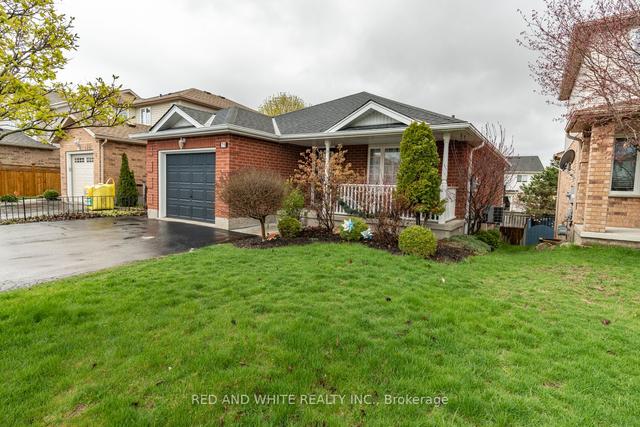 upper - 79 Munroe Cres, House detached with 3 bedrooms, 2 bathrooms and 1 parking in Guelph ON | Image 12