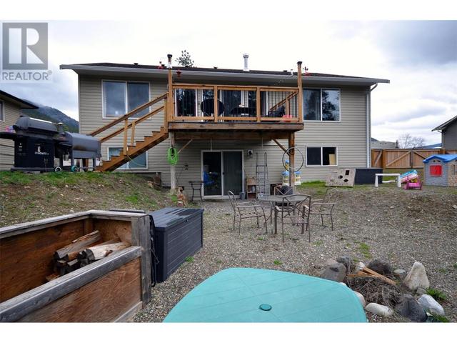 2912 Chase Falkland Road, House detached with 3 bedrooms, 2 bathrooms and 2 parking in Columbia Shuswap D BC | Image 73