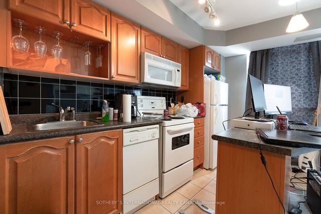 1512 - 18 Yonge St, Condo with 0 bedrooms, 1 bathrooms and 0 parking in Toronto ON | Image 11