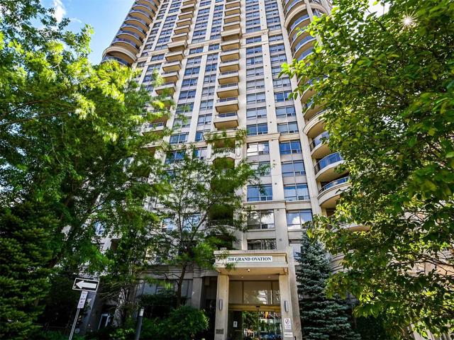 3303 - 310 Burnhamthorpe Rd, Condo with 2 bedrooms, 2 bathrooms and 1 parking in Mississauga ON | Image 1