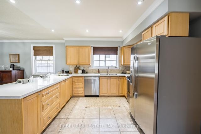 3 Meadowview Blvd, House detached with 4 bedrooms, 3 bathrooms and 5 parking in Clarington ON | Image 40