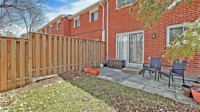 20 Harper Way, Townhouse with 4 bedrooms, 2 bathrooms and 2 parking in Markham ON | Image 18