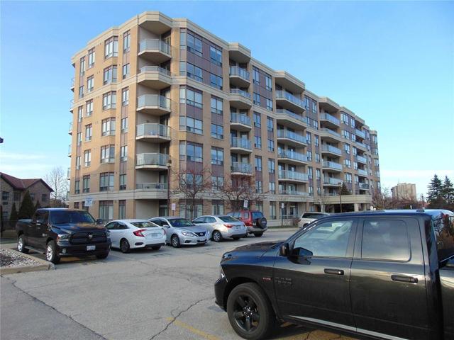 309 - 300 Ray Lawson Blvd, Condo with 1 bedrooms, 1 bathrooms and 1 parking in Brampton ON | Image 3