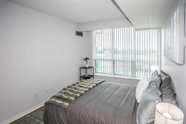 1707 - 2545 Erin Centre Blvd, Condo with 1 bedrooms, 1 bathrooms and 1 parking in Mississauga ON | Image 13