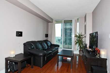 1601 - 33 Elm Dr, Condo with 1 bedrooms, 1 bathrooms and 1 parking in Mississauga ON | Image 5