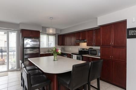 10 - 5035 Oscar Peterson Blvd, Townhouse with 2 bedrooms, 3 bathrooms and 1 parking in Mississauga ON | Image 7