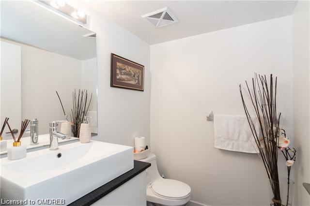 th08 - 1171 Queen Street W, House attached with 2 bedrooms, 2 bathrooms and 1 parking in Toronto ON | Image 6