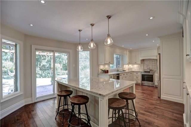 2733 Ashridge Pl, House detached with 4 bedrooms, 3 bathrooms and 6 parking in Oakville ON | Image 4