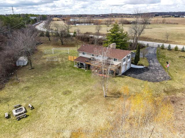 6725 Ellis Rd, House detached with 4 bedrooms, 3 bathrooms and 12 parking in Puslinch ON | Image 28