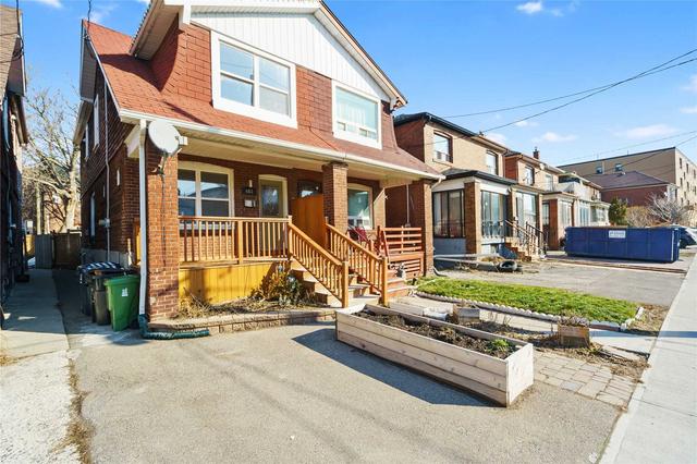663 Vaughan Rd, House semidetached with 3 bedrooms, 2 bathrooms and 0 parking in Toronto ON | Image 32