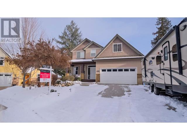 864 Small Court, House detached with 6 bedrooms, 3 bathrooms and 2 parking in Kelowna BC | Image 38