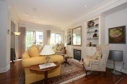 365 Madison Ave, House attached with 3 bedrooms, 3 bathrooms and 1 parking in Toronto ON | Image 8