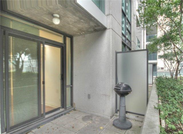 502 - 18 Harbour St, Condo with 1 bedrooms, 1 bathrooms and 1 parking in Toronto ON | Image 11