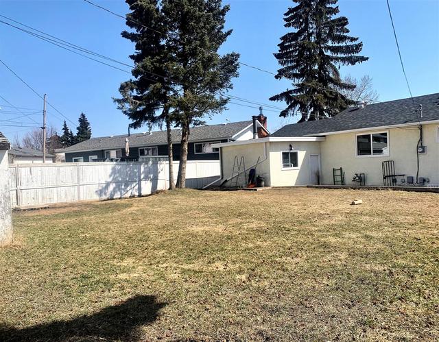 10610 92b Street, House detached with 3 bedrooms, 2 bathrooms and 3 parking in Grande Prairie AB | Image 14