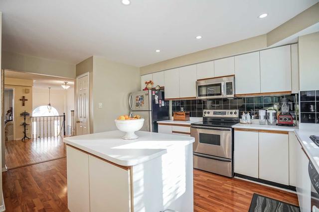 5 - 2051 Merchants Gate, Townhouse with 3 bedrooms, 3 bathrooms and 2 parking in Oakville ON | Image 7