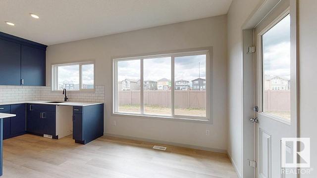 2808 198 St Nw, House detached with 3 bedrooms, 2 bathrooms and 4 parking in Edmonton AB | Image 10