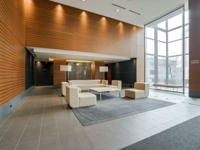 3011 - 125 Village Green Sq, Condo with 2 bedrooms, 2 bathrooms and 1 parking in Toronto ON | Image 19