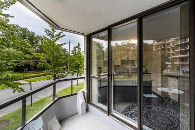210 - 1 Aberfoyle Cres, Condo with 2 bedrooms, 2 bathrooms and 1 parking in Toronto ON | Image 29