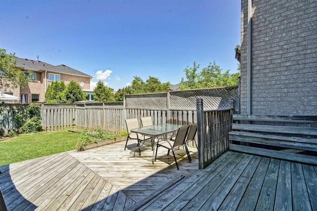 5199 Porter St, House attached with 3 bedrooms, 3 bathrooms and 3 parking in Burlington ON | Image 20
