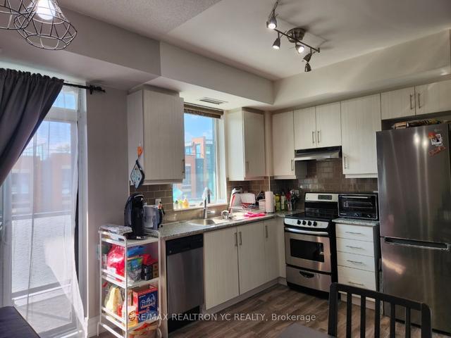 210 - 68 Canterbury Pl, Condo with 1 bedrooms, 2 bathrooms and 1 parking in Toronto ON | Image 10