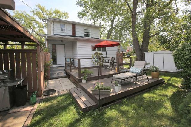 40 Joseph St, House detached with 4 bedrooms, 2 bathrooms and 2 parking in Toronto ON | Image 20