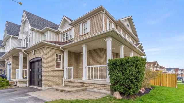 168 Kirkland Pl, House attached with 3 bedrooms, 4 bathrooms and 5 parking in Whitby ON | Image 18