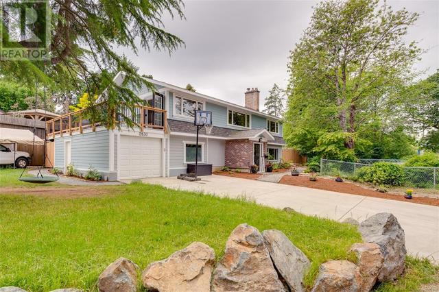 2830 Hagel Rd, House detached with 5 bedrooms, 3 bathrooms and 4 parking in Colwood BC | Card Image