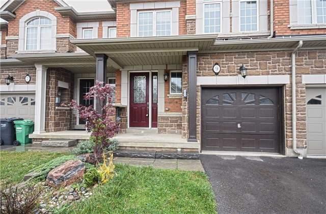 09 Dufay Rd, House attached with 3 bedrooms, 4 bathrooms and 1 parking in Brampton ON | Image 1