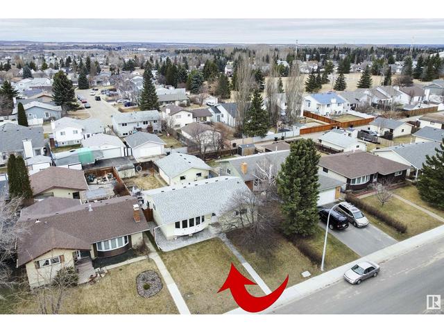 33 Miller Av, House detached with 3 bedrooms, 2 bathrooms and null parking in Spruce Grove AB | Image 49
