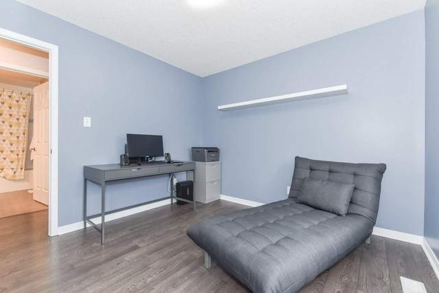 5K - 255 Maitland St, Townhouse with 3 bedrooms, 2 bathrooms and 1 parking in Kitchener ON | Image 11