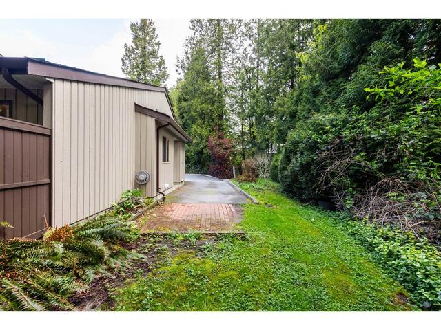 7 - 4850 207 Street, House attached with 2 bedrooms, 1 bathrooms and 2 parking in Langley BC | Image 4