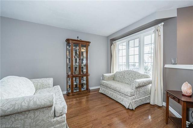 512 Amelia Court, House detached with 4 bedrooms, 2 bathrooms and 5 parking in Kitchener ON | Image 8