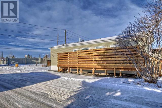 105, - 9090 24 Street Se, Home with 2 bedrooms, 1 bathrooms and 2 parking in Calgary AB | Image 50
