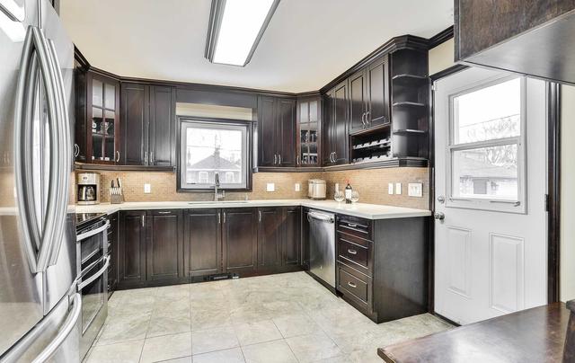 700 Sammon Ave, House detached with 3 bedrooms, 3 bathrooms and 6 parking in Toronto ON | Image 5