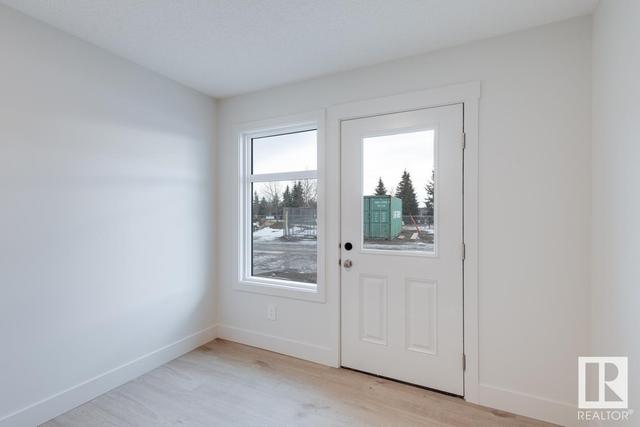 46 - 1010 Millbourne Rd Nw, House attached with 3 bedrooms, 2 bathrooms and null parking in Edmonton AB | Image 11
